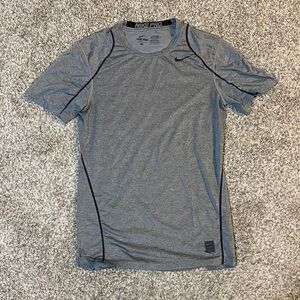 Nike Pro Men's Gray Short Sleeve Tee
